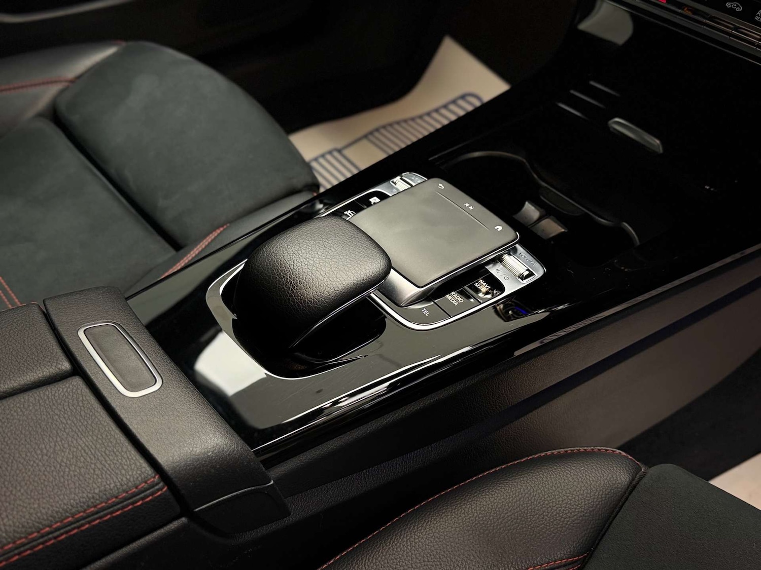 Used Mercedes-Benz A-Class 2019 for sale - 76438960: Photo 9