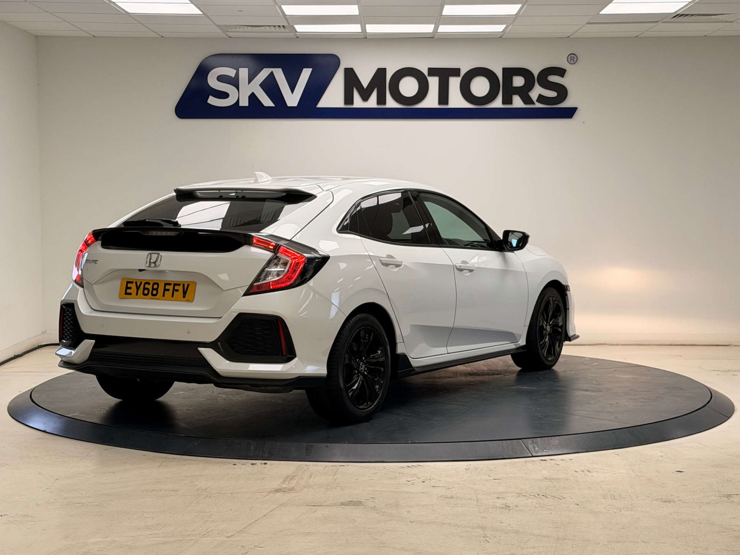 Used Honda Civic 2019 for sale - 77984301: Photo 17