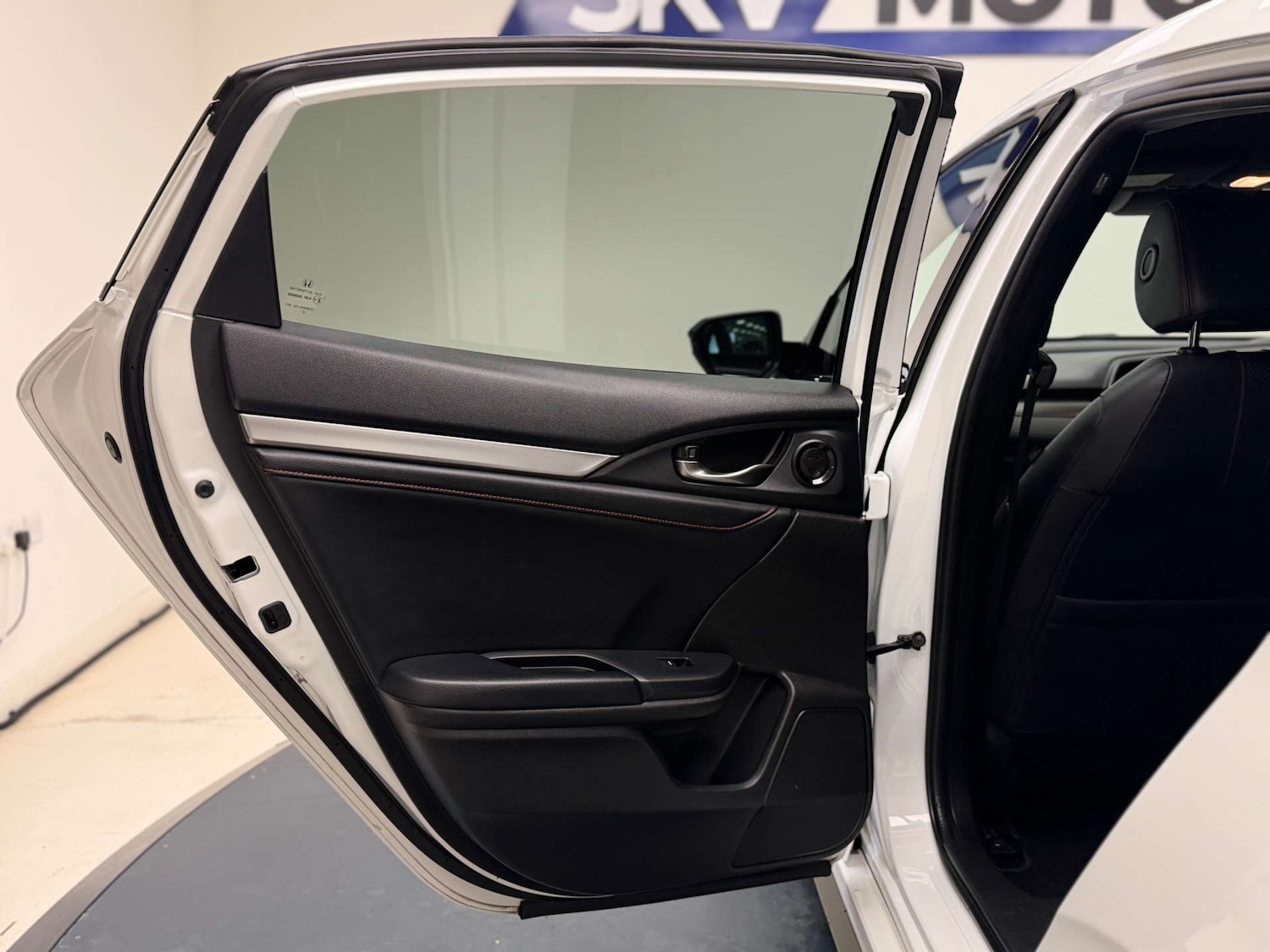 Used Honda Civic 2019 for sale - 77984301: Photo 26