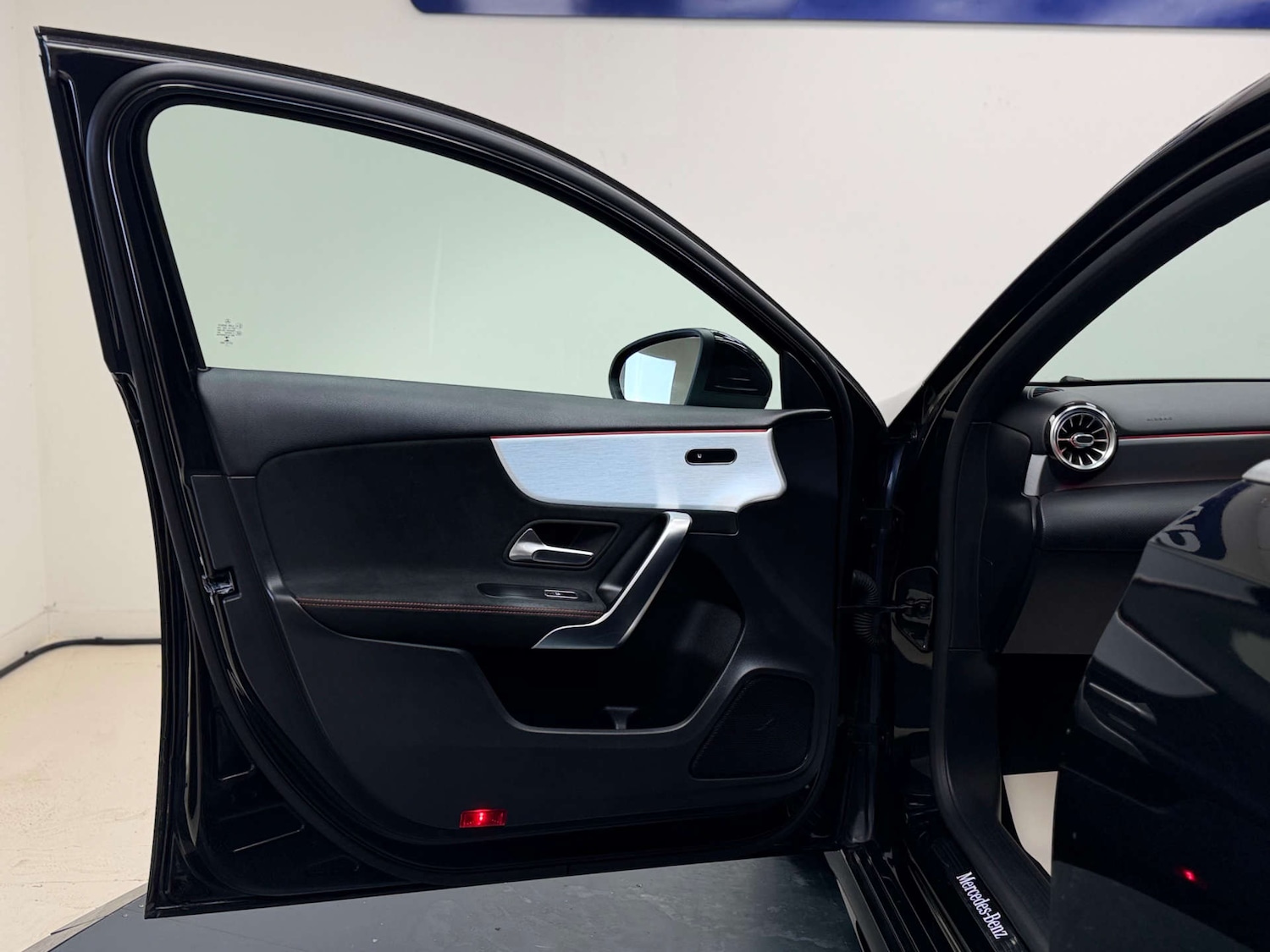 Used Mercedes-Benz A-Class 2018 for sale - 77423719: Photo 28