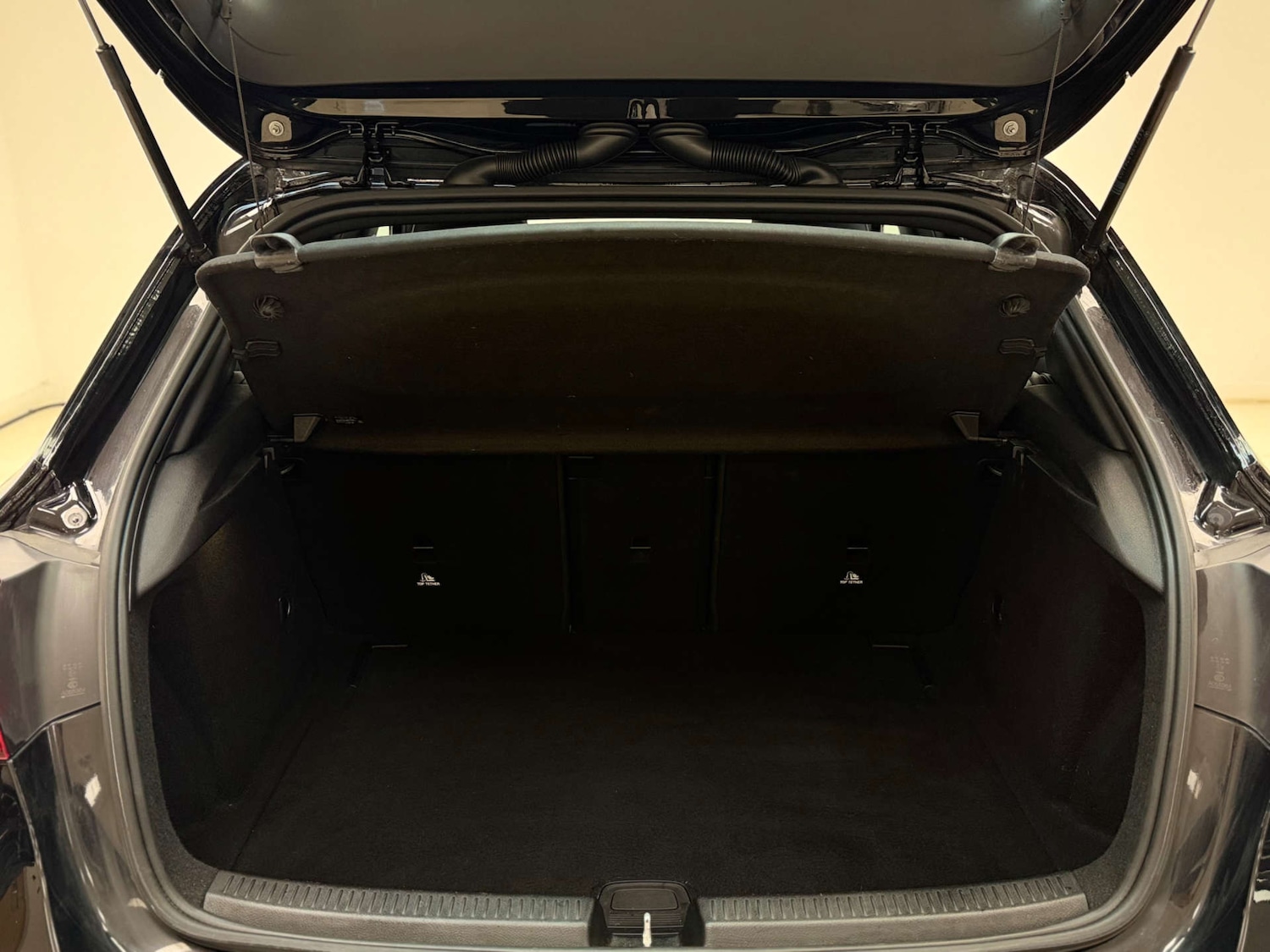 Used Mercedes-Benz A-Class 2018 for sale - 77423719: Photo 38