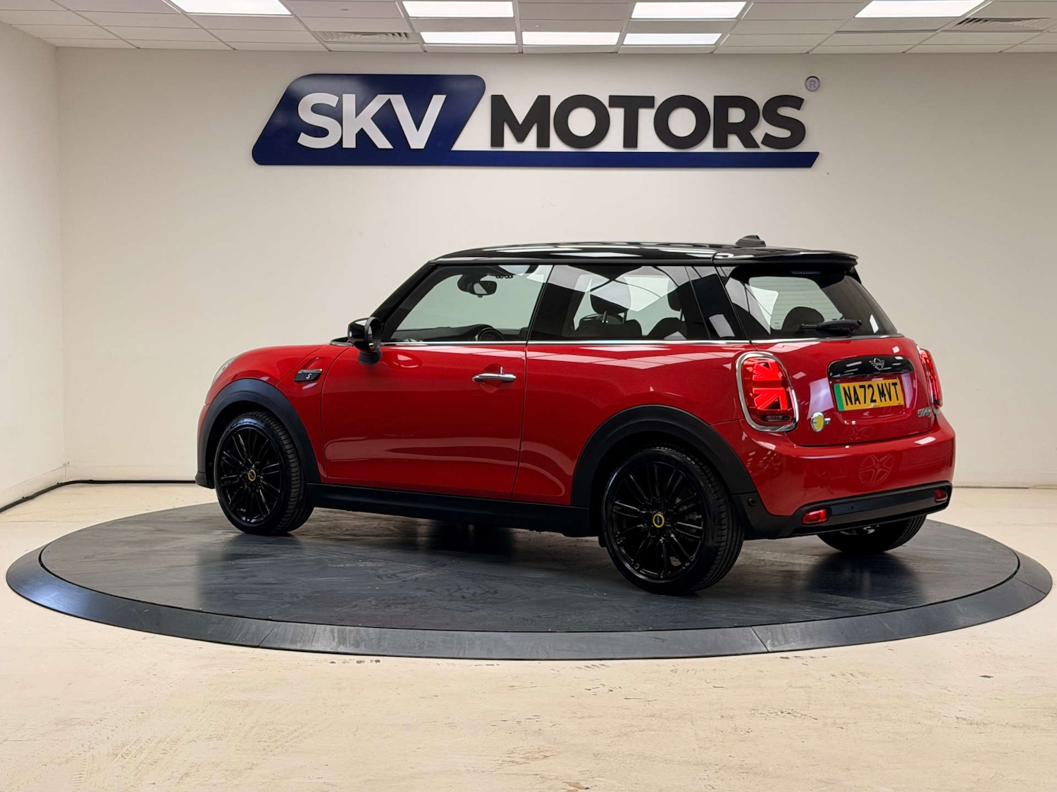 Used MINI Hatch 2022 for sale - 77140921: Photo 12