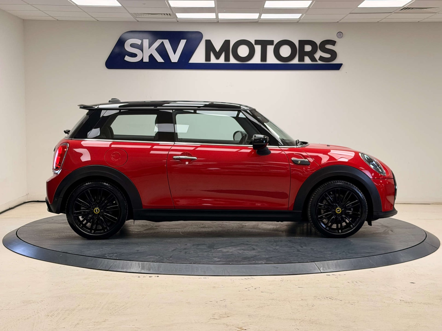 Used MINI Hatch 2022 for sale - 77140921: Photo 17