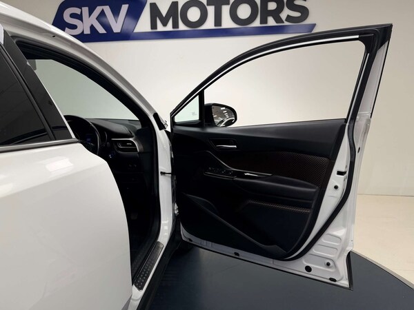 Used Toyota C-HR 2017 for sale - 74126675: Photo 27