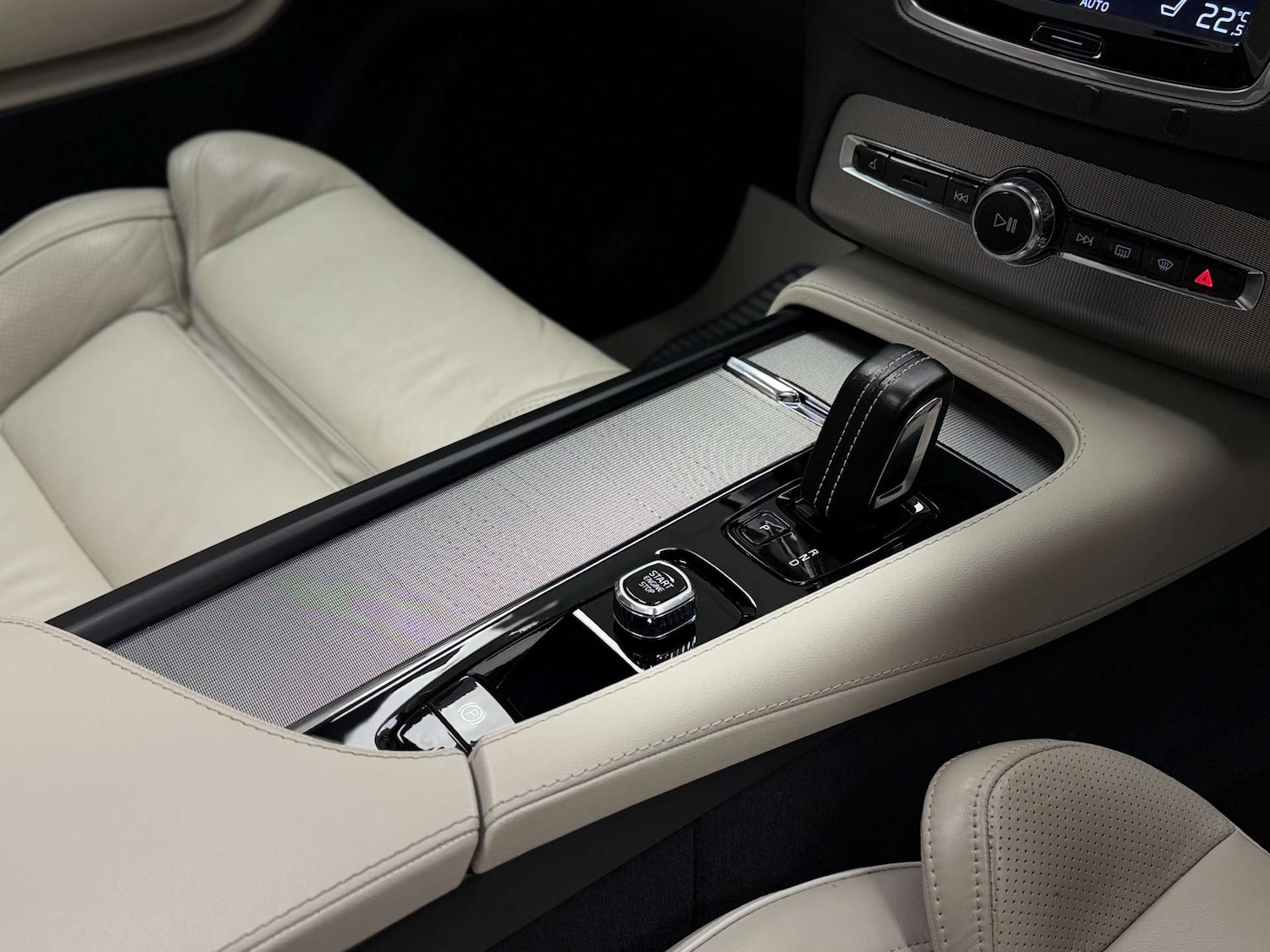 Used Volvo XC90 2021 for sale - 76547294: Photo 27