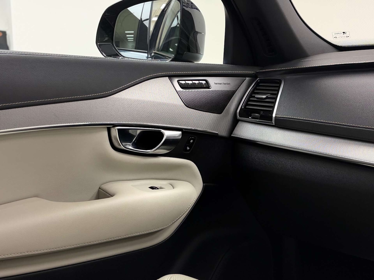 Used Volvo XC90 2021 for sale - 76547294: Photo 34