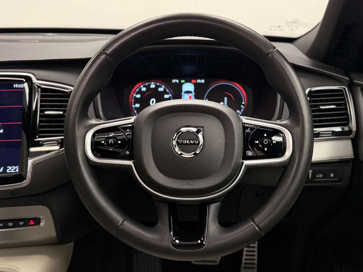 Used Volvo XC90 2021 for sale - 76547294: Photo 42