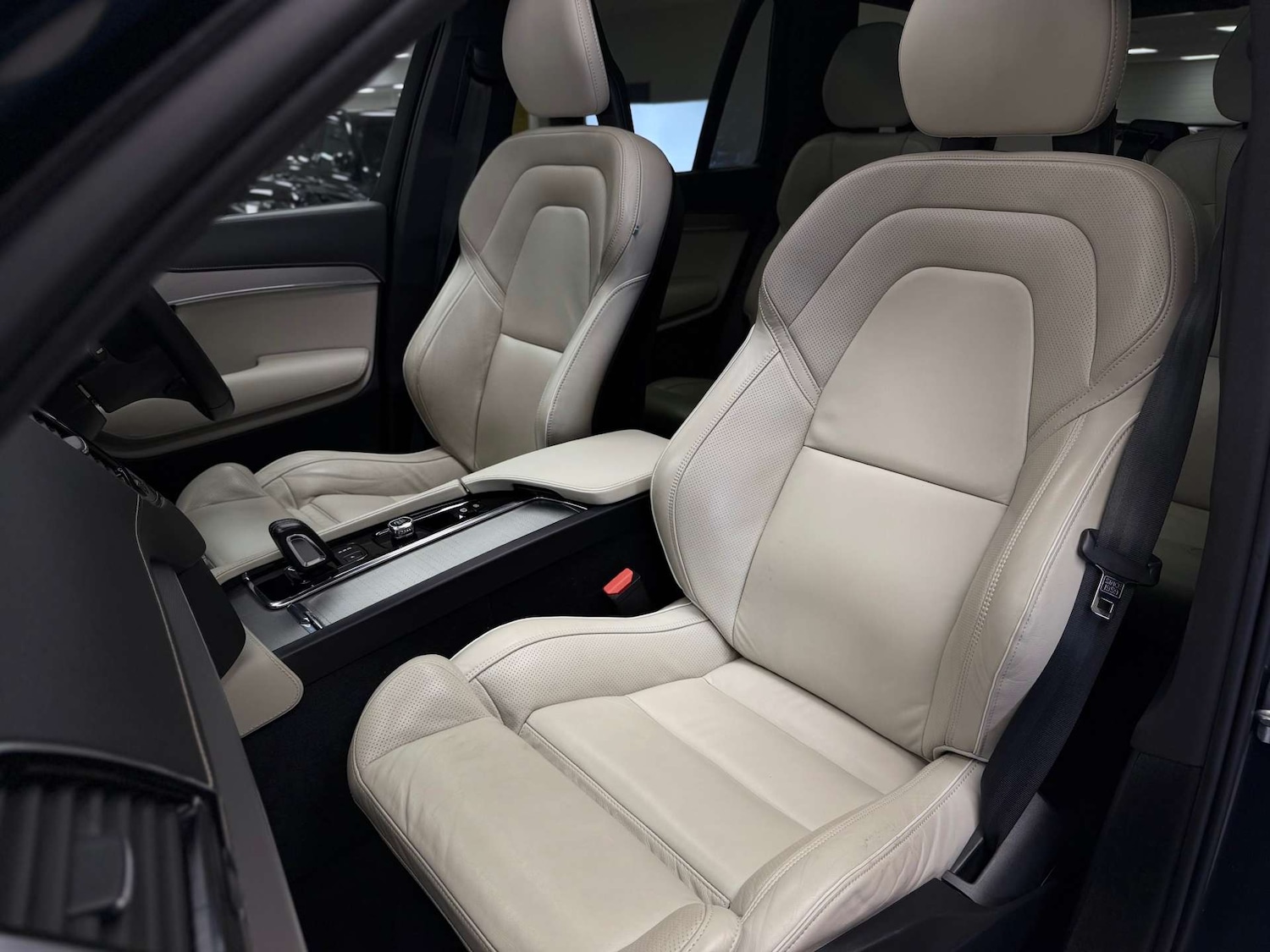 Used Volvo XC90 2021 for sale - 76547294: Photo 46