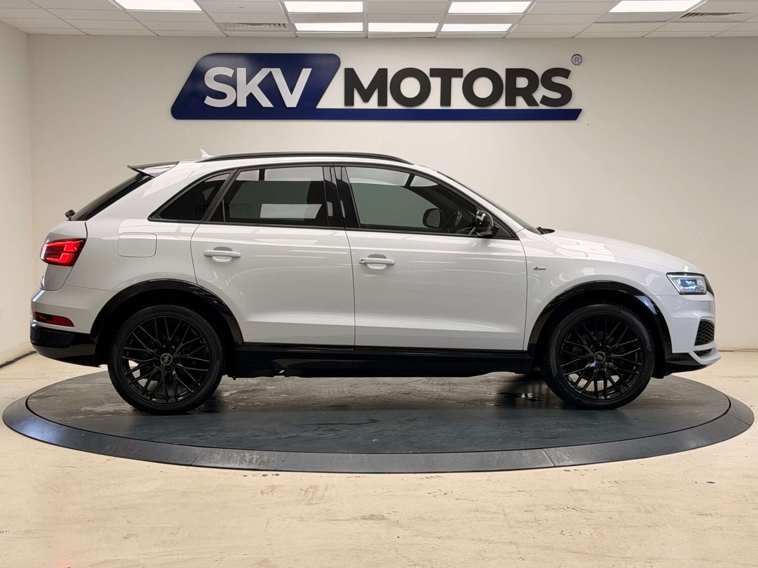 Used Audi Q3 2017 for sale - 77478277: Photo 16