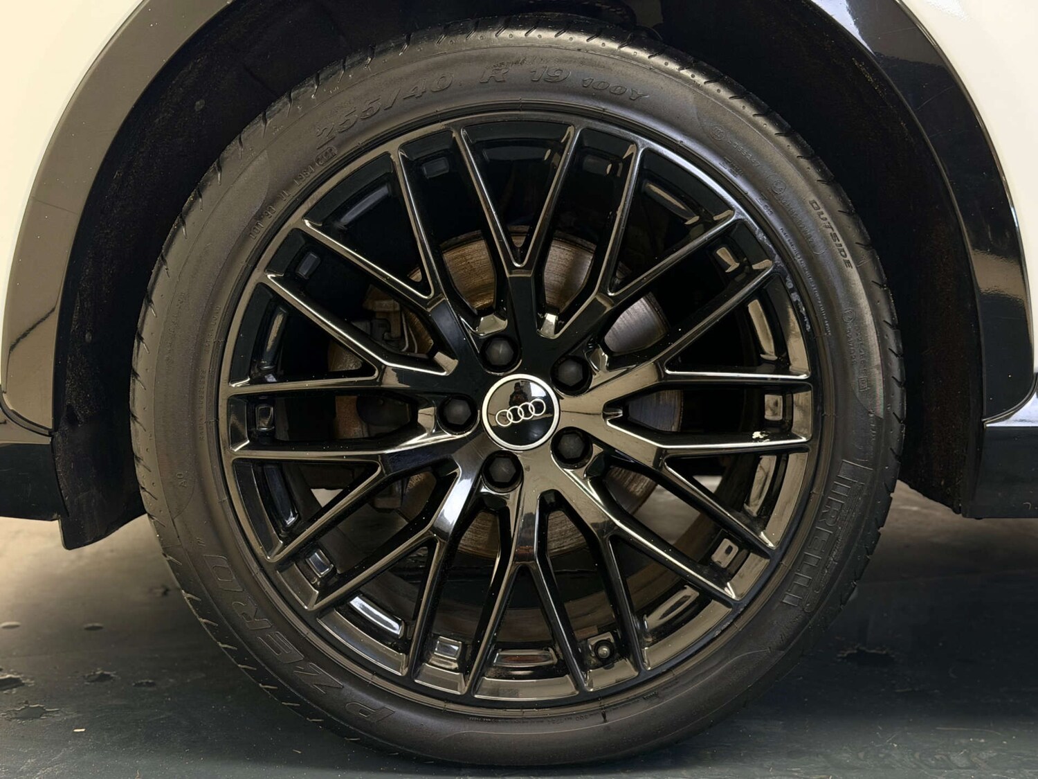 Used Audi Q3 2017 for sale - 77478277: Photo 35