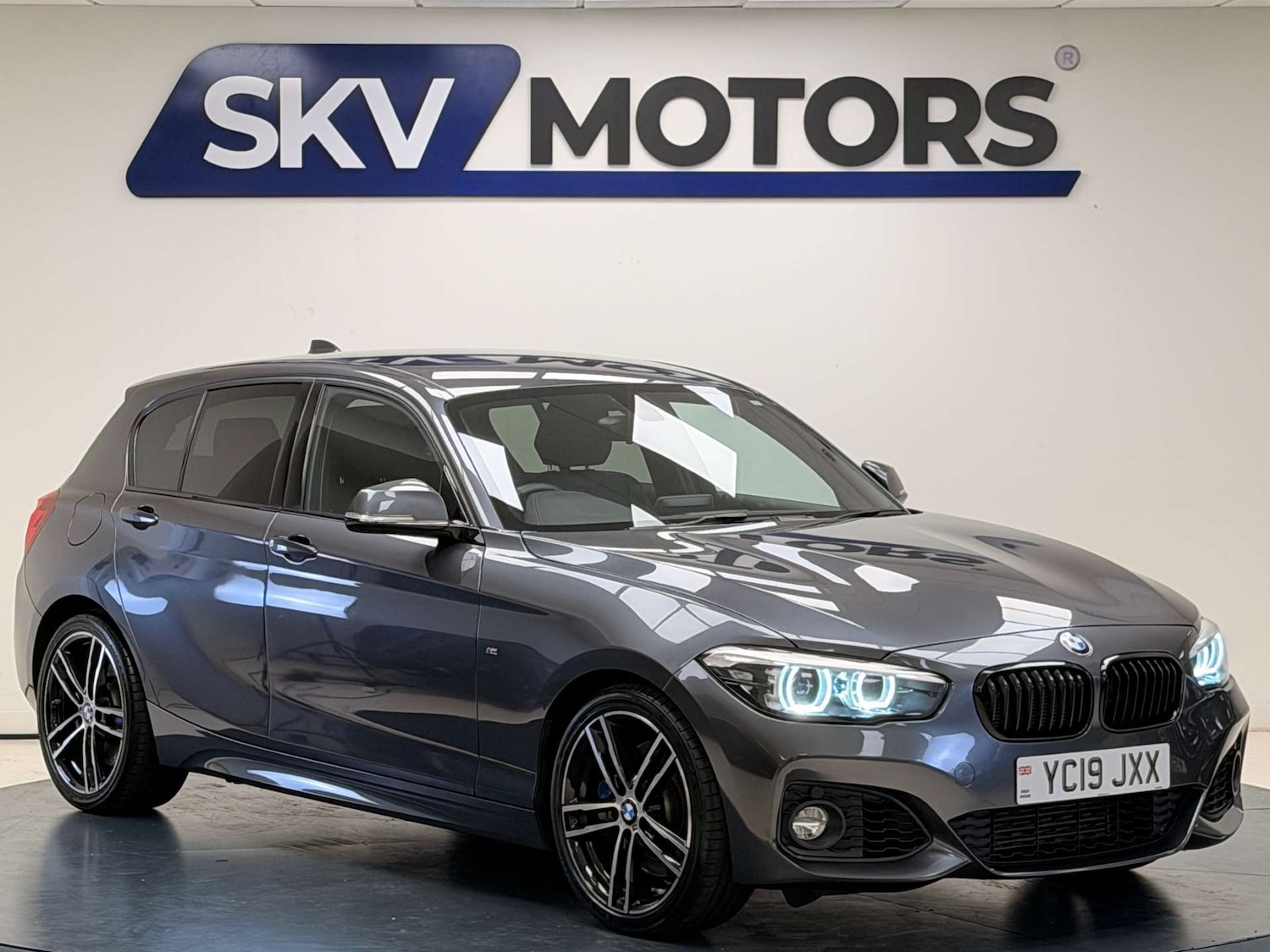 Used BMW 1 Series 2019 for sale - 76558361: Photo 1