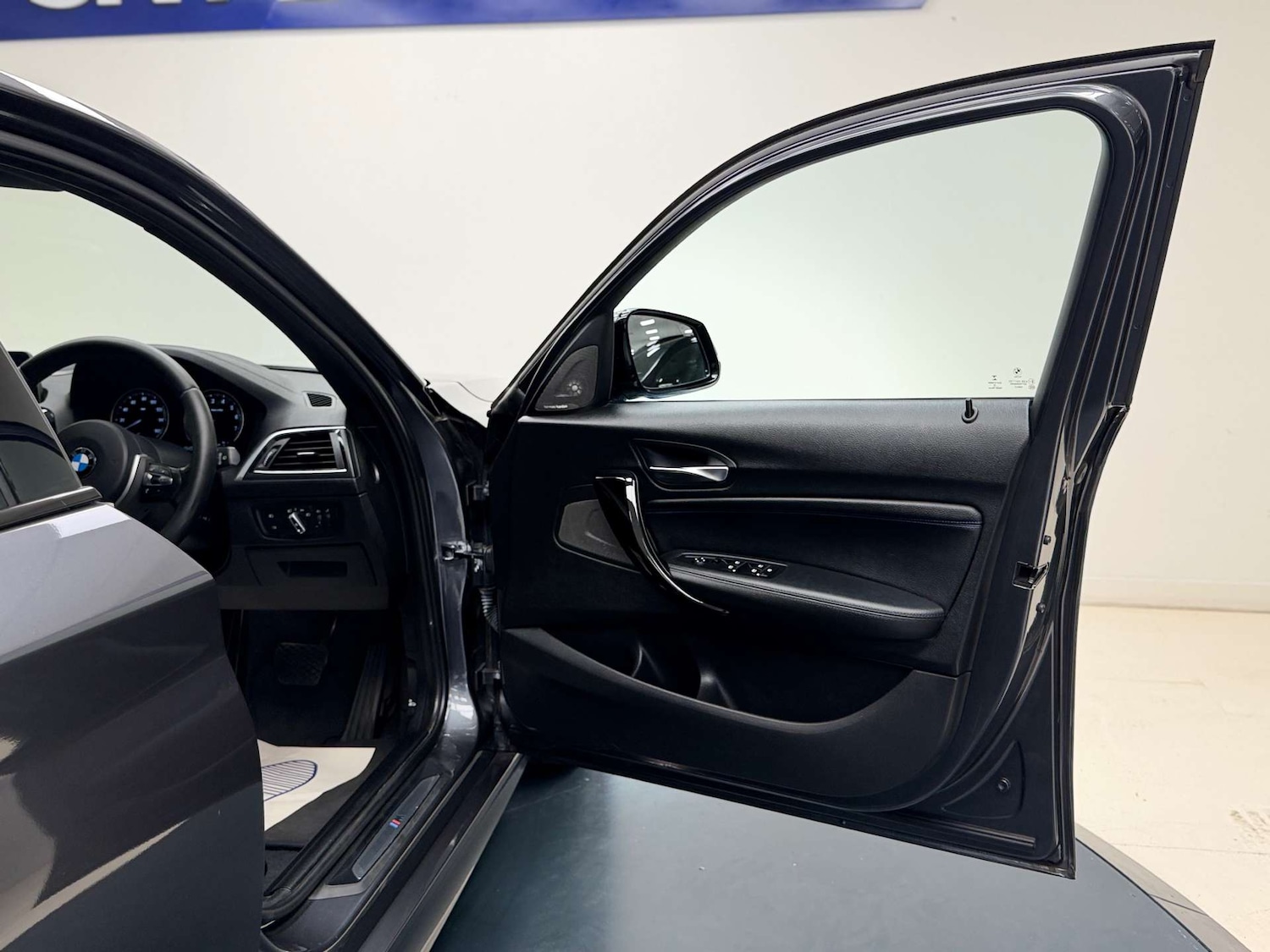 Used BMW 1 Series 2019 for sale - 76558361: Photo 32