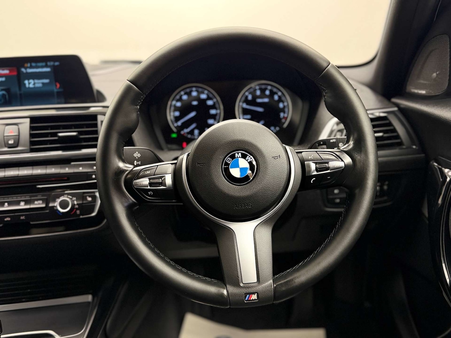 Used BMW 1 Series 2019 for sale - 76558361: Photo 43