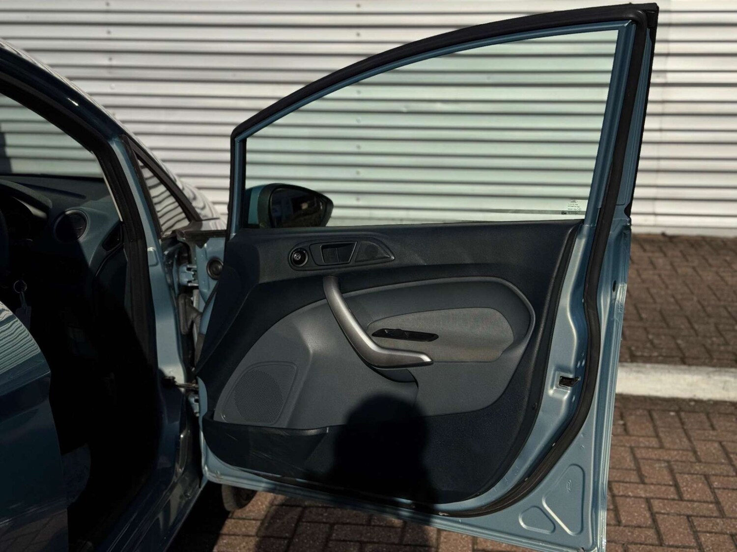 Vehicle 28