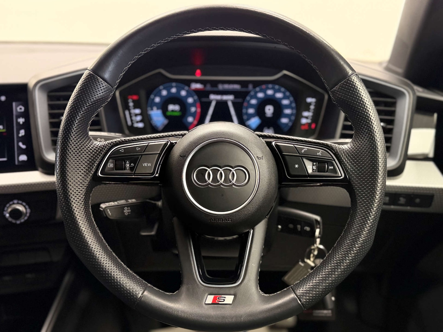 Used Audi A1 2023 for sale - 77228424: Photo 39