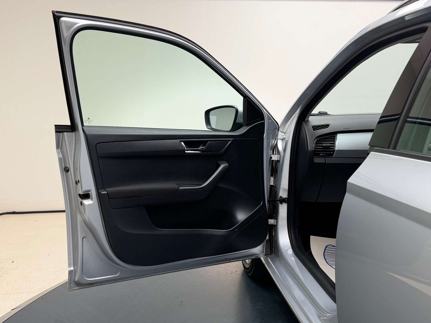 Used Skoda Fabia 2015 for sale - 76604250: Photo 22