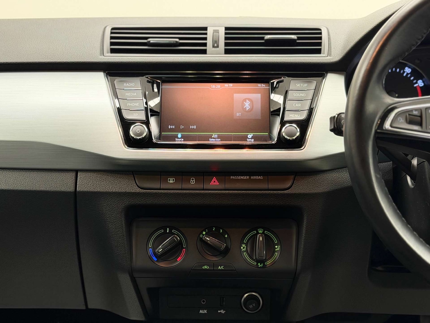 Used Skoda Fabia 2015 for sale - 76604250: Photo 29