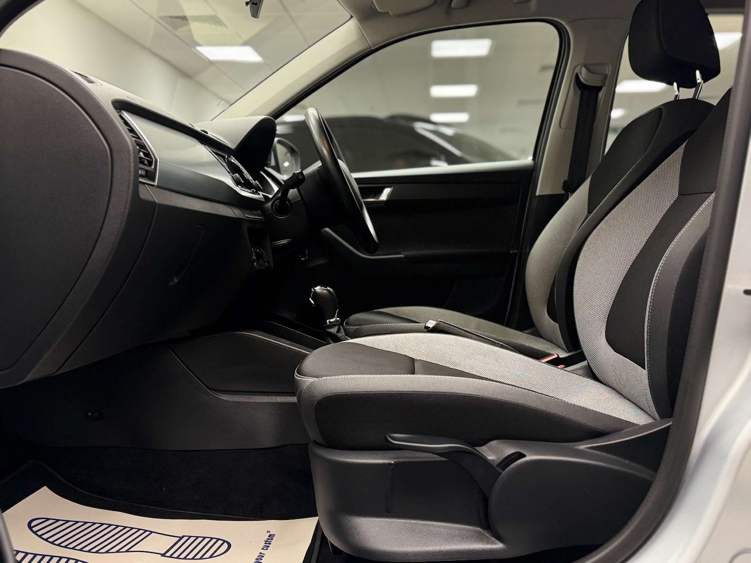 Used Skoda Fabia 2015 for sale - 76604250: Photo 38