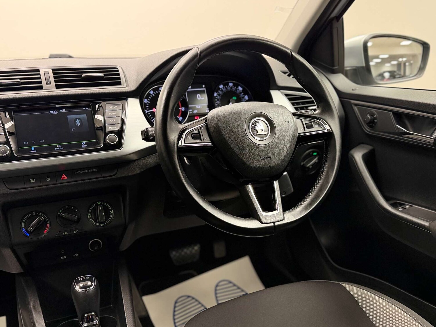 Used Skoda Fabia 2015 for sale - 76604250: Photo 43