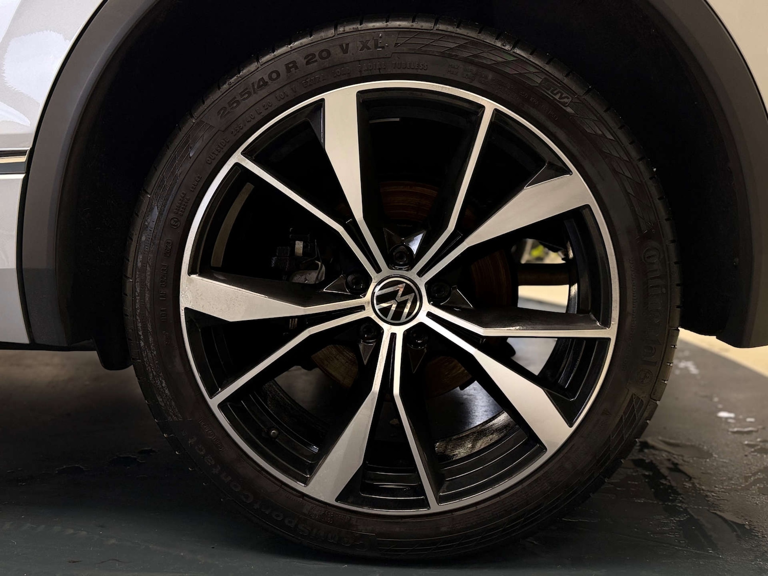 Used Volkswagen Tiguan 2023 for sale - 77140918: Photo 33