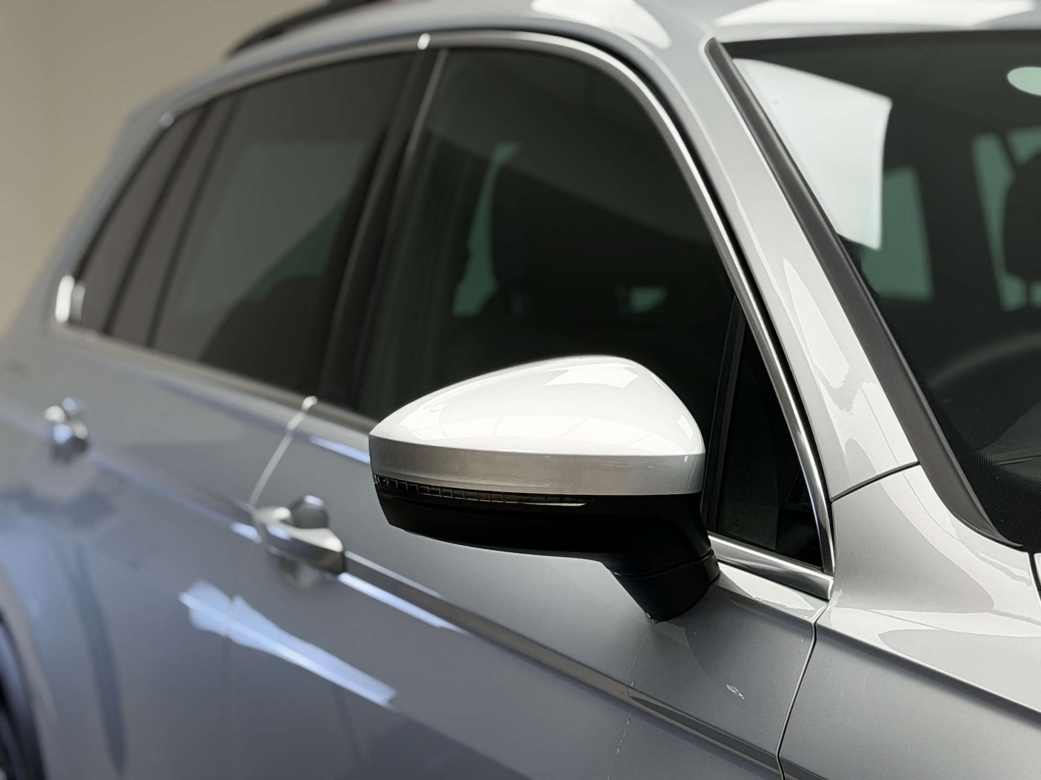 Used Volkswagen Tiguan 2023 for sale - 77140918: Photo 38