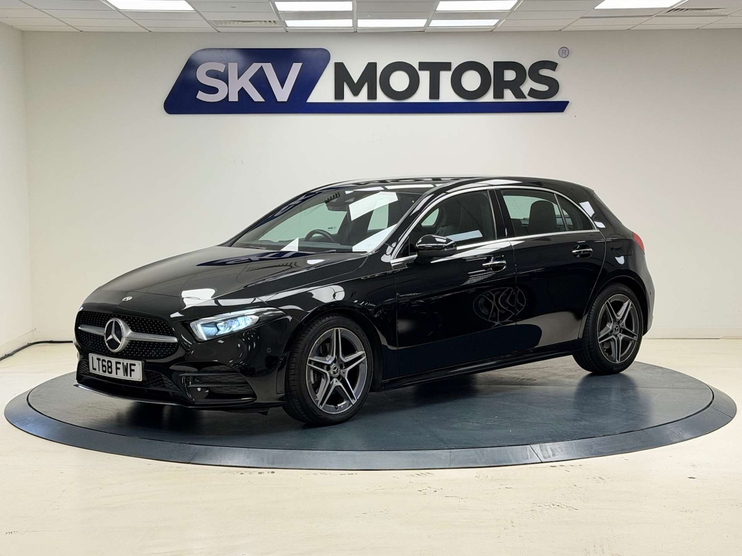 Used Mercedes-Benz A-Class 2018 for sale - 76369449: Photo 3