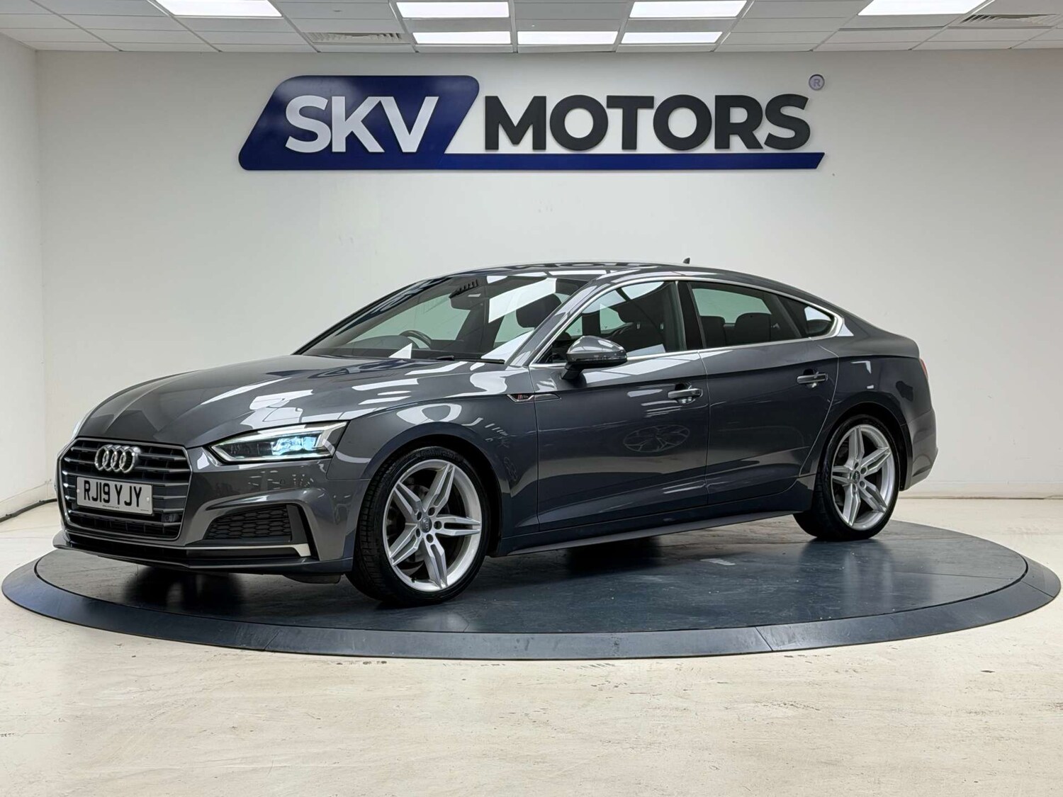 Used Audi A5 2019 for sale - 77578899: Photo 13