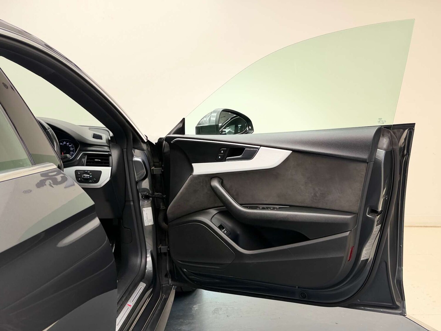 Used Audi A5 2019 for sale - 77578899: Photo 36