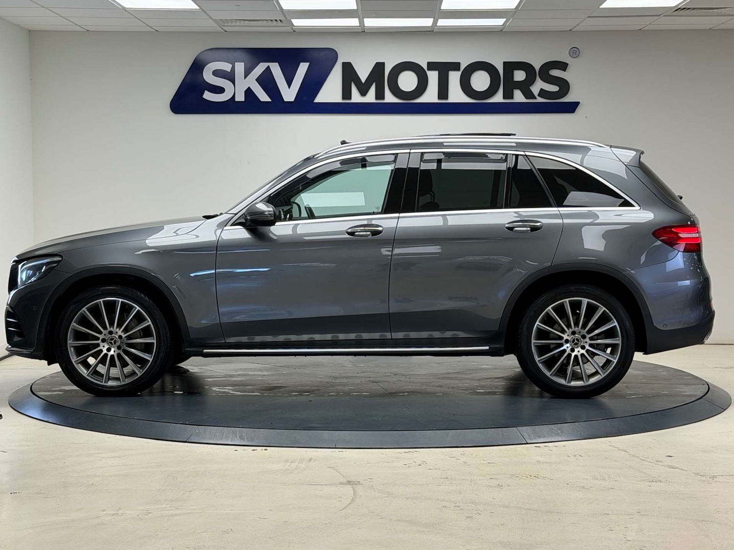 Used Mercedes-Benz GLC 2018 for sale - 77934096: Photo 13