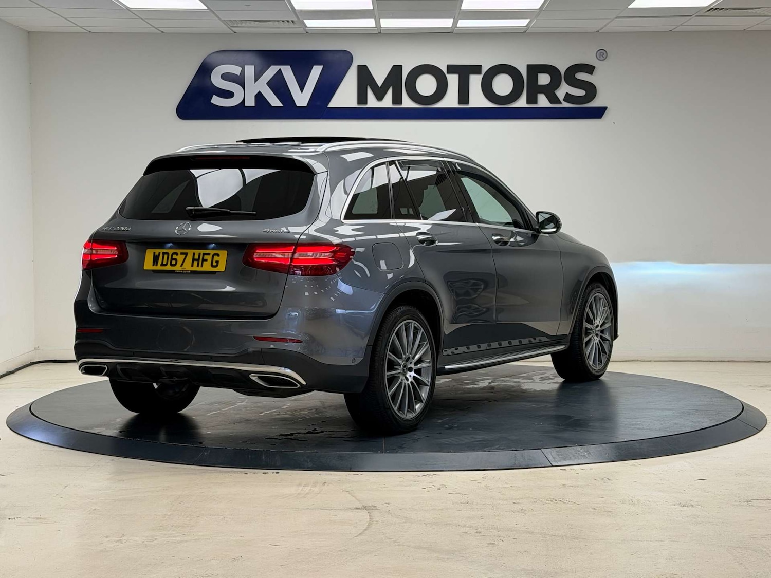 Used Mercedes-Benz GLC 2018 for sale - 77934096: Photo 16