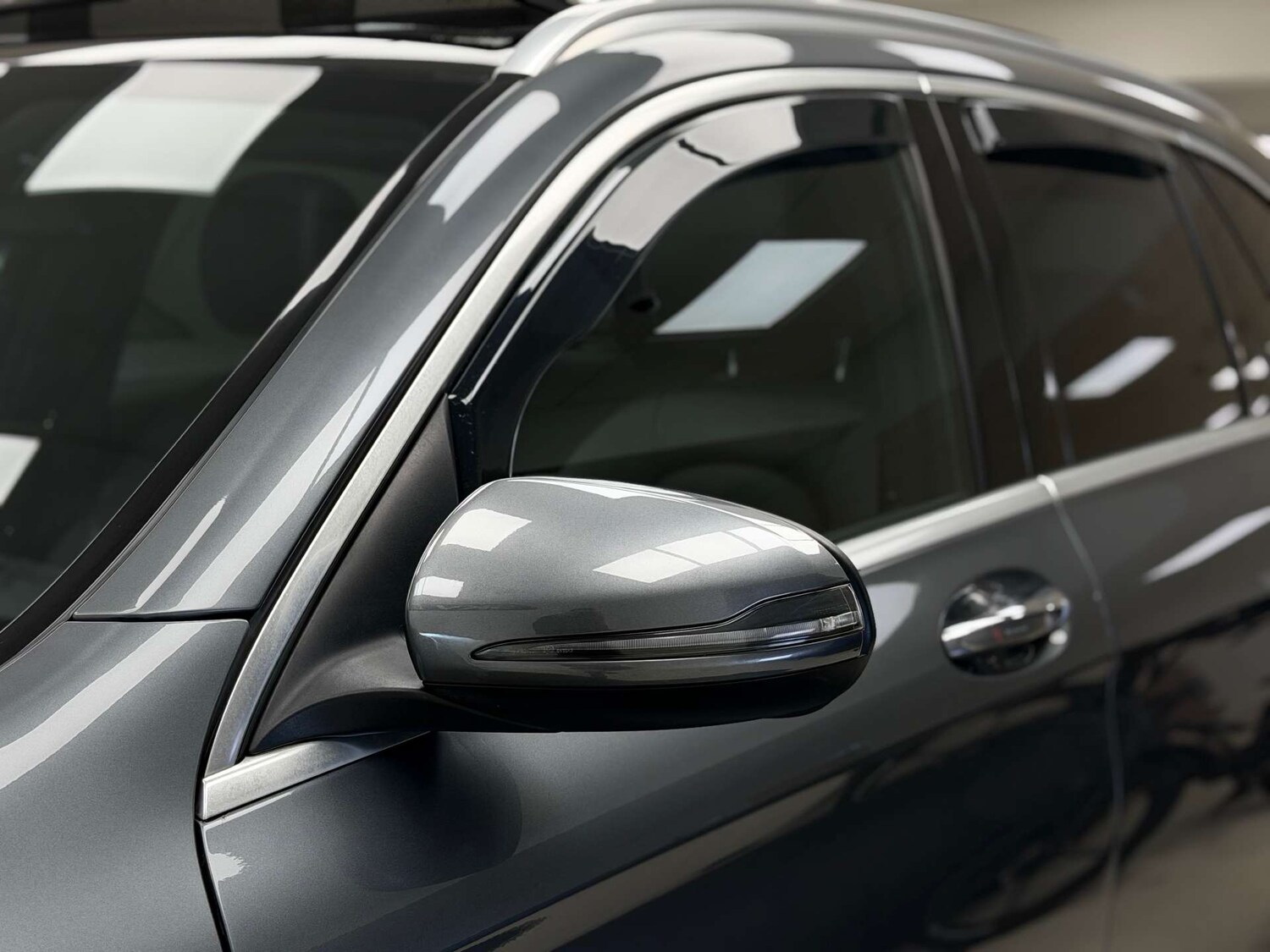 Used Mercedes-Benz GLC 2018 for sale - 77934096: Photo 38