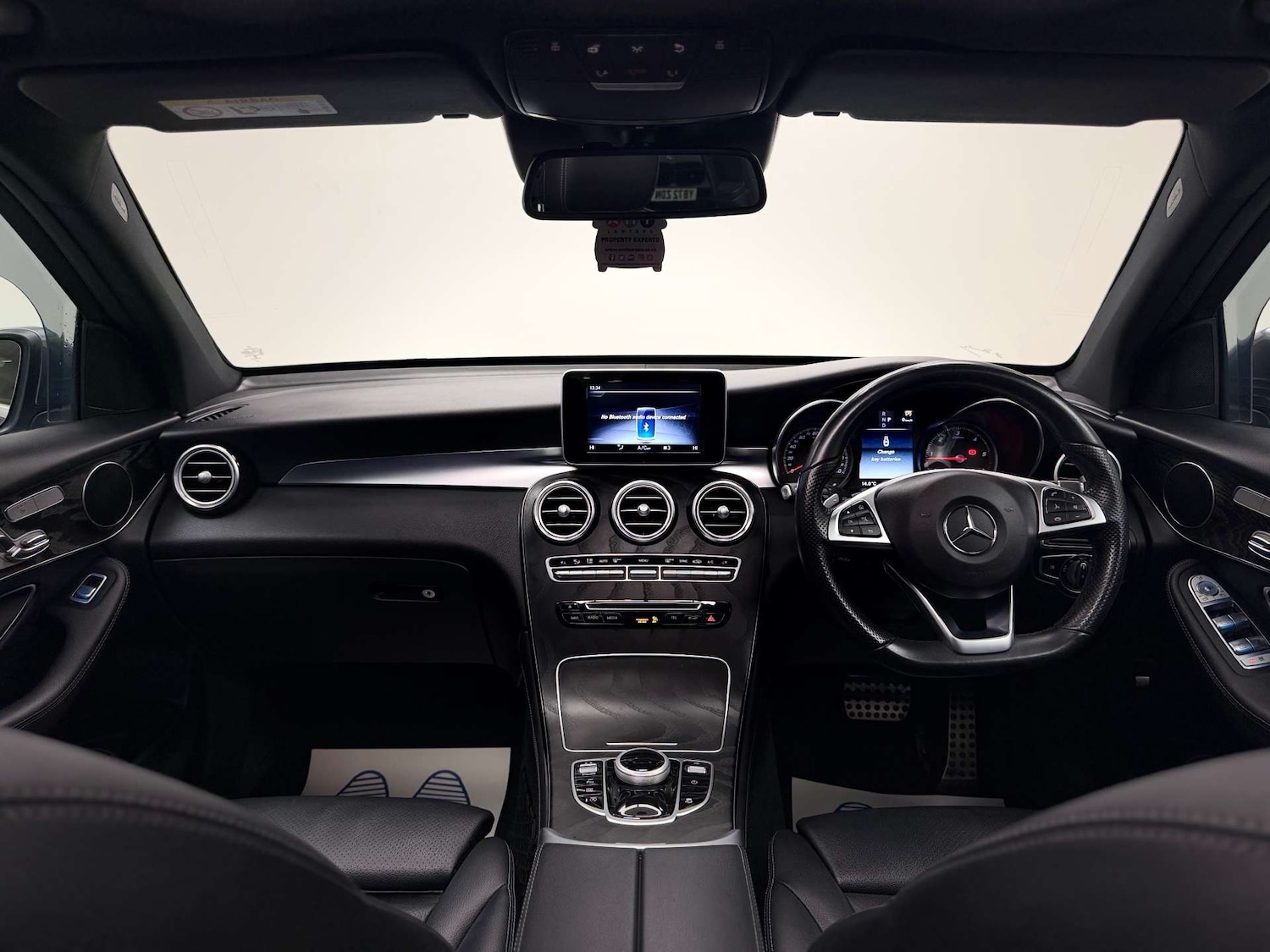 Used Mercedes-Benz GLC 2018 for sale - 77934096: Photo 4