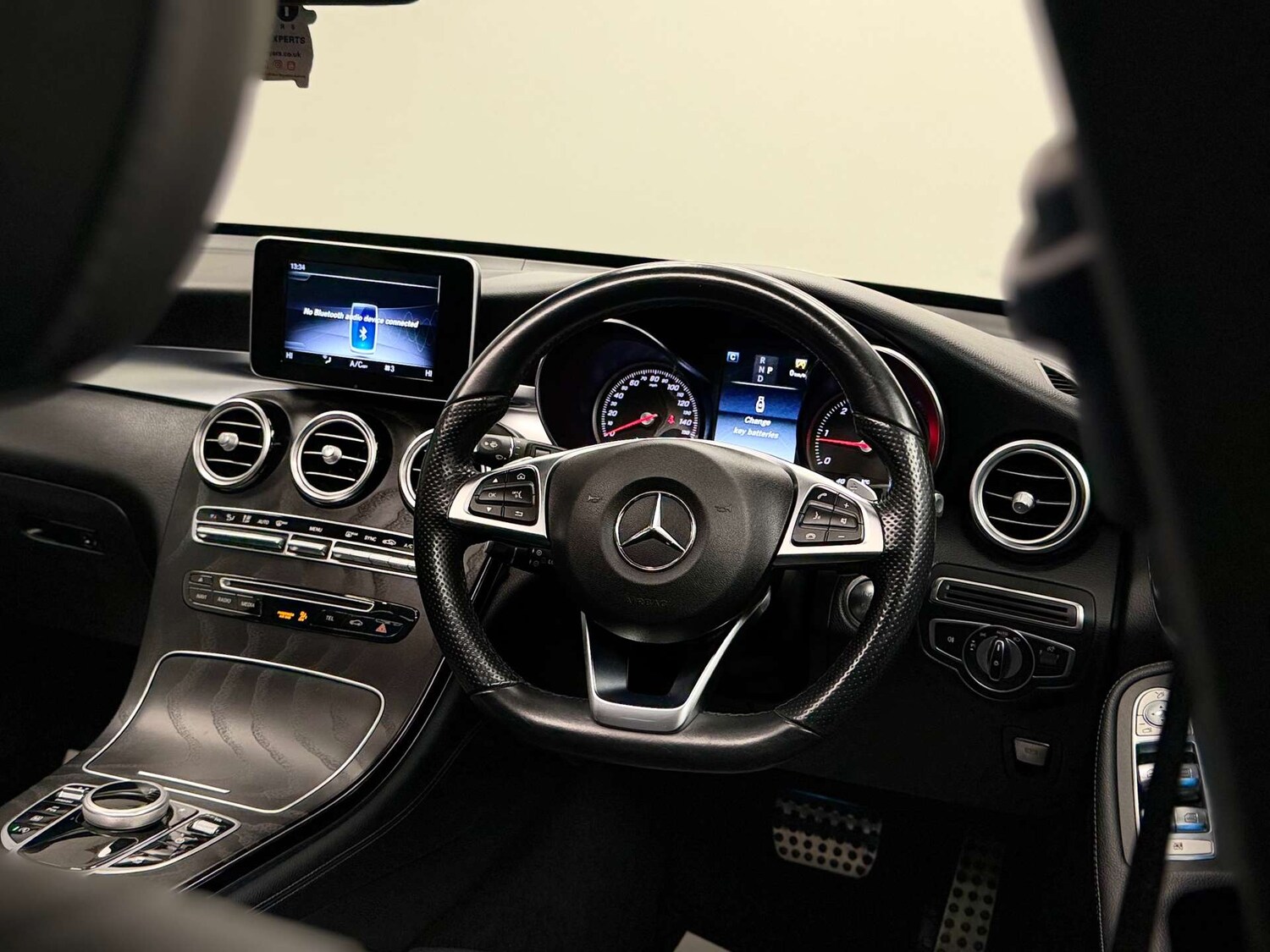 Used Mercedes-Benz GLC 2018 for sale - 77934096: Photo 40