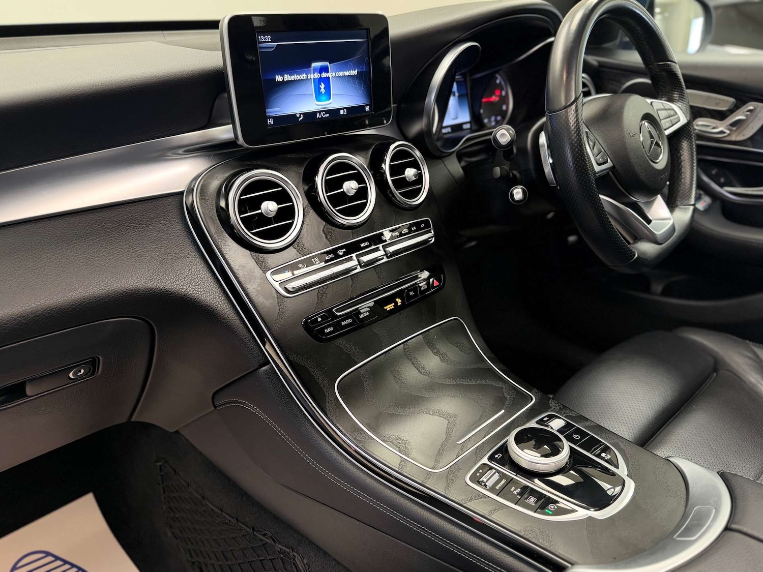 Used Mercedes-Benz GLC 2018 for sale - 77934096: Photo 6