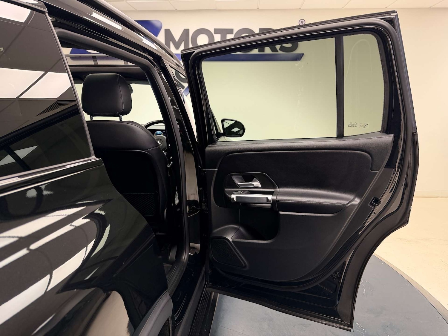 Used Mercedes-Benz GLB 2022 for sale - 76521213: Photo 27