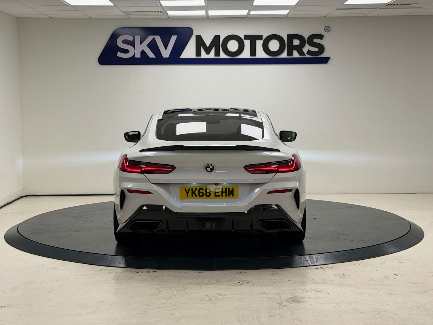 Used BMW 8 Series 2018 for sale - 76354281: Photo 14