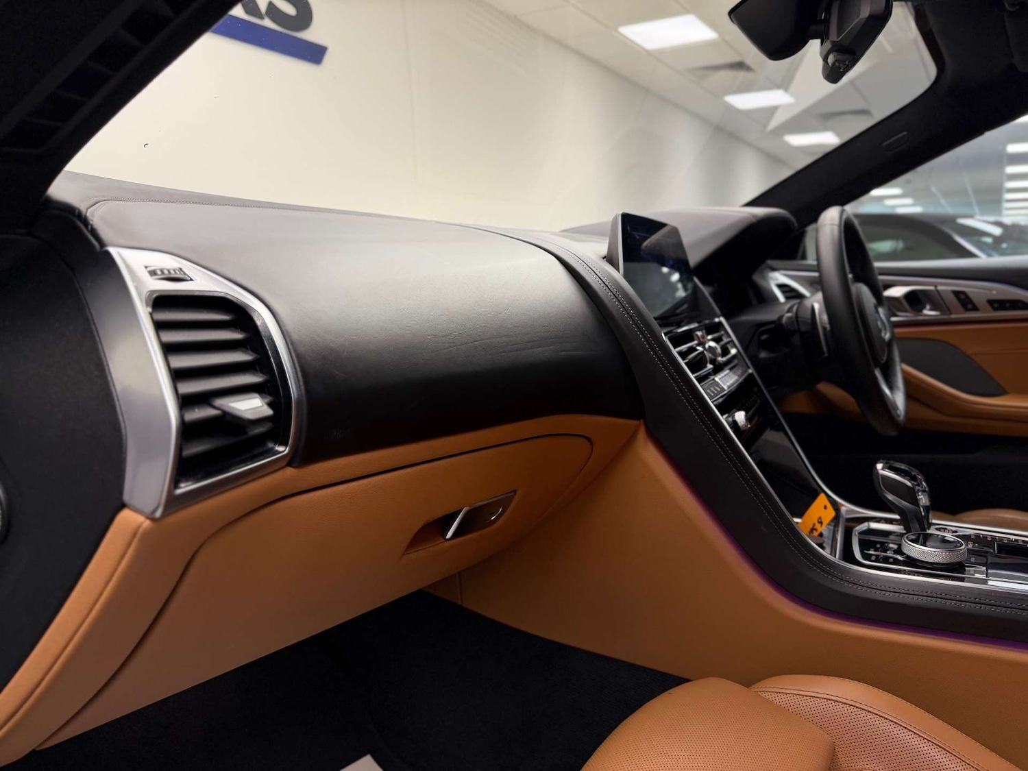 Used BMW 8 Series 2018 for sale - 76354281: Photo 25