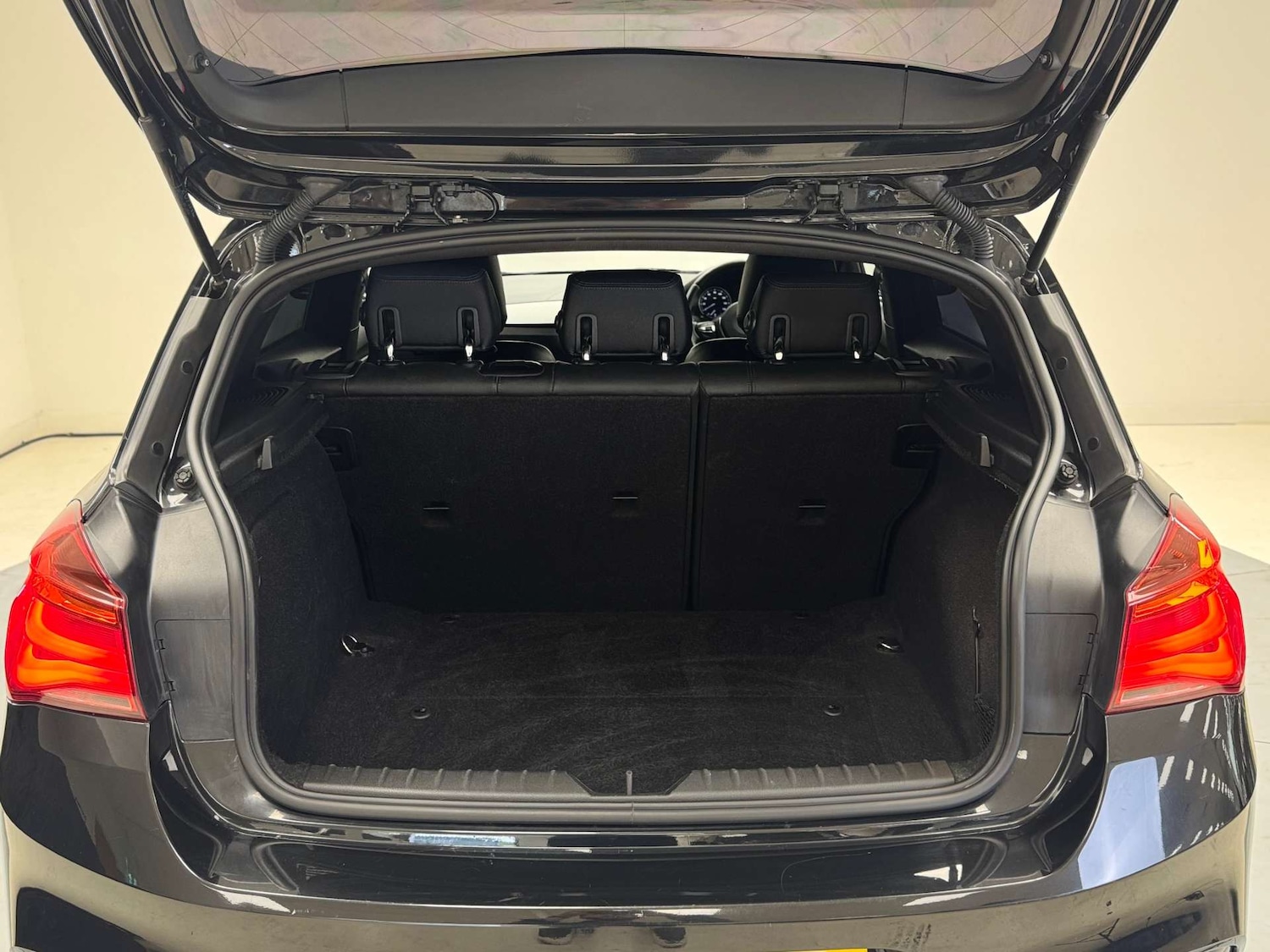 Vehicle 33