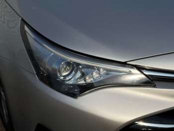 Used Toyota Avensis 2016 for sale - 74162069: Photo
