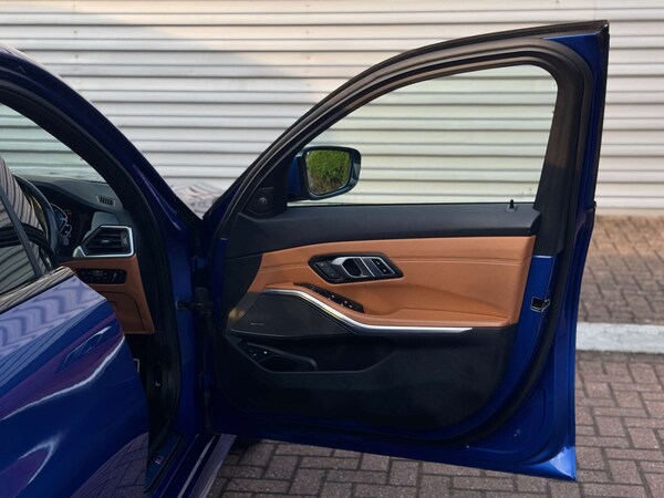 Used BMW 3 Series 2021 for sale - 75683784: Photo 30