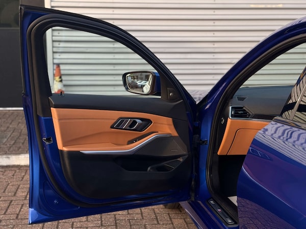 Used BMW 3 Series 2021 for sale - 75683784: Photo 32