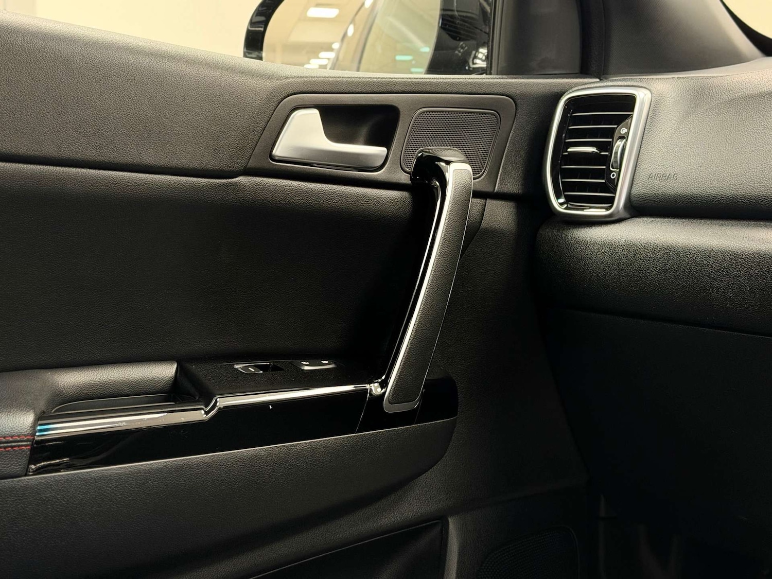 Used Kia Sportage 2018 for sale - 76581932: Photo 46