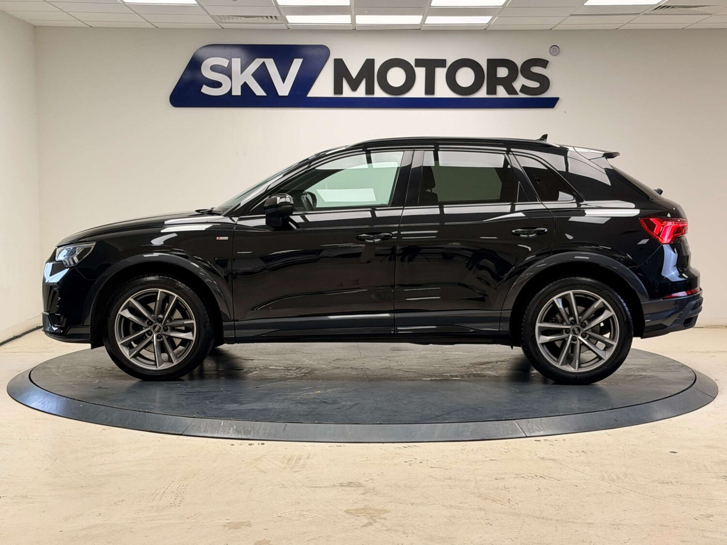 Used Audi Q3 2023 for sale - 77478280: Photo 15