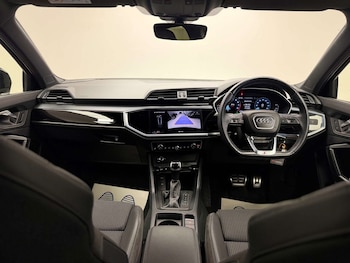 Used Audi Q3 2023 for sale - 77478280: Photo