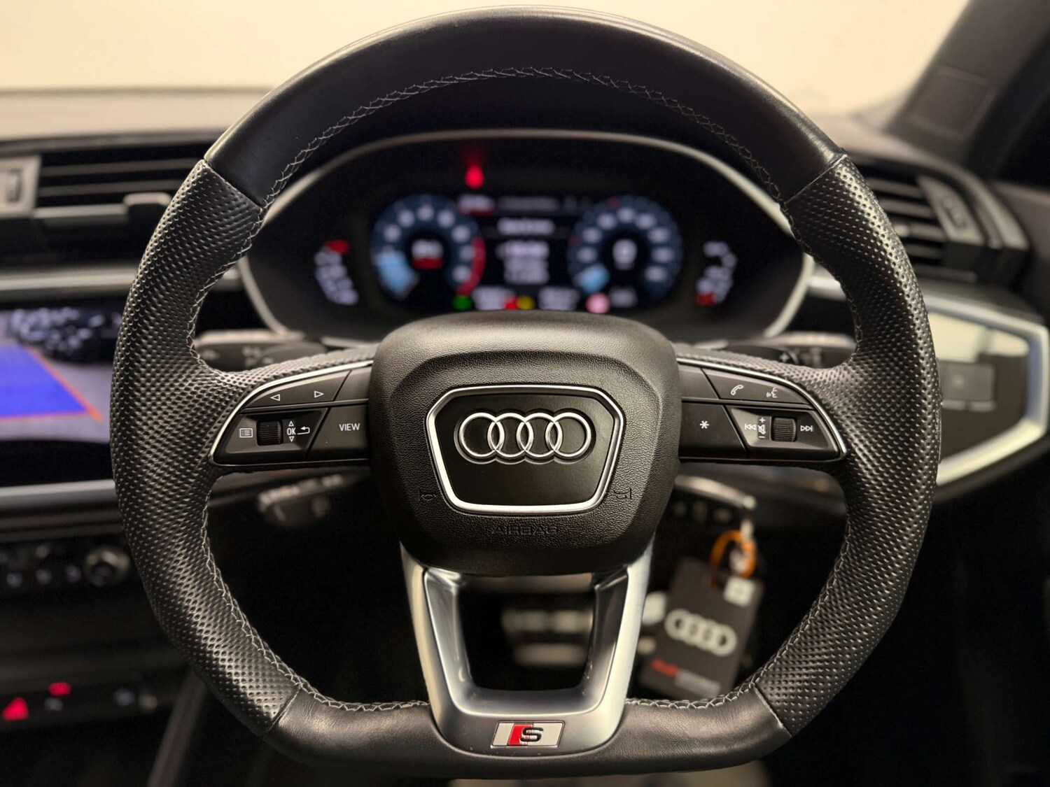 Used Audi Q3 2023 for sale - 77478280: Photo 5