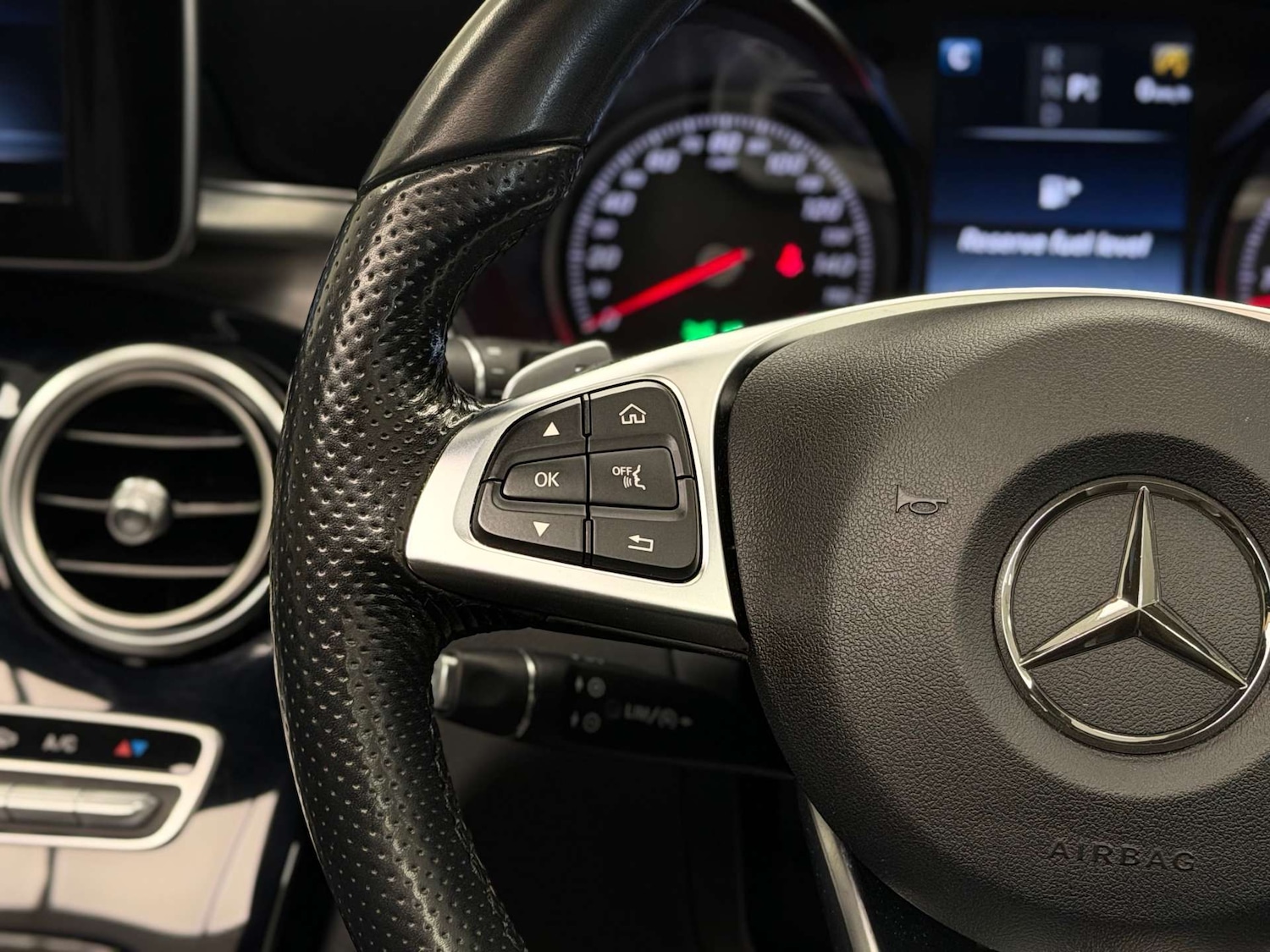 Used Mercedes-Benz C Class 2016 for sale - 76334983: Photo 19