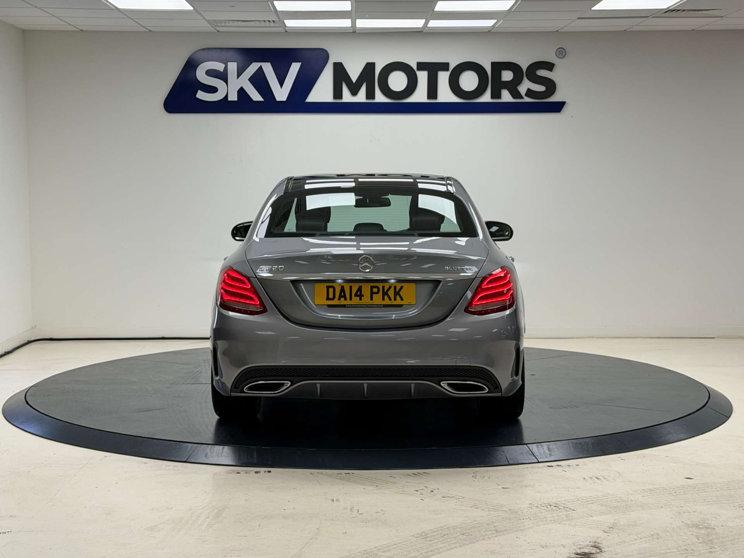 Used Mercedes-Benz C Class 2014 for sale - 76471357: Photo 11