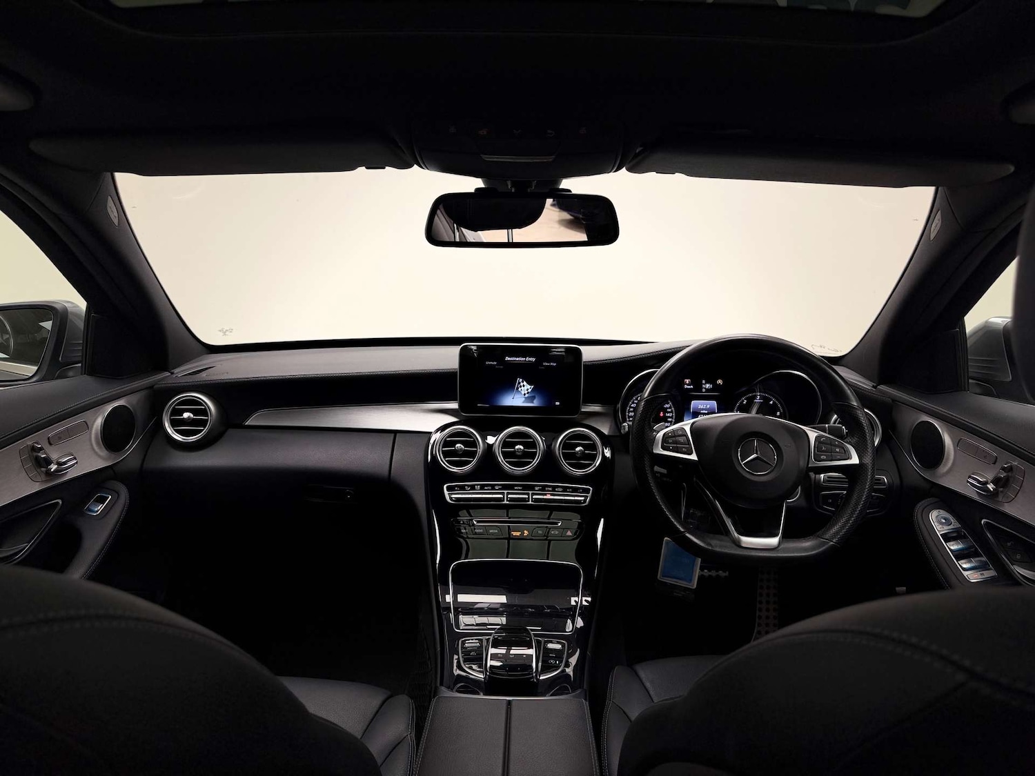 Used Mercedes-Benz C Class 2014 for sale - 76471357: Photo 15