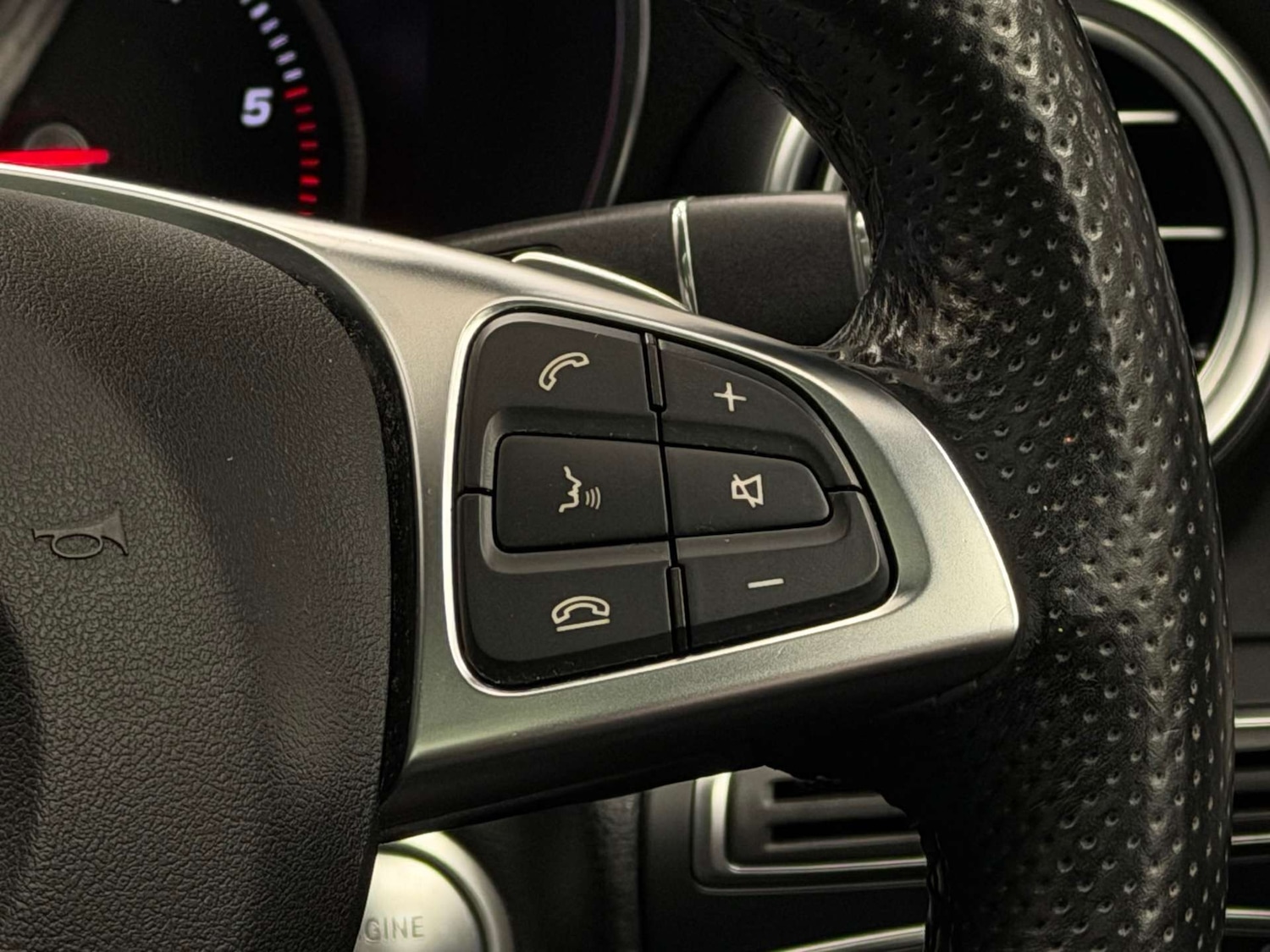 Used Mercedes-Benz C Class 2014 for sale - 76471357: Photo 24