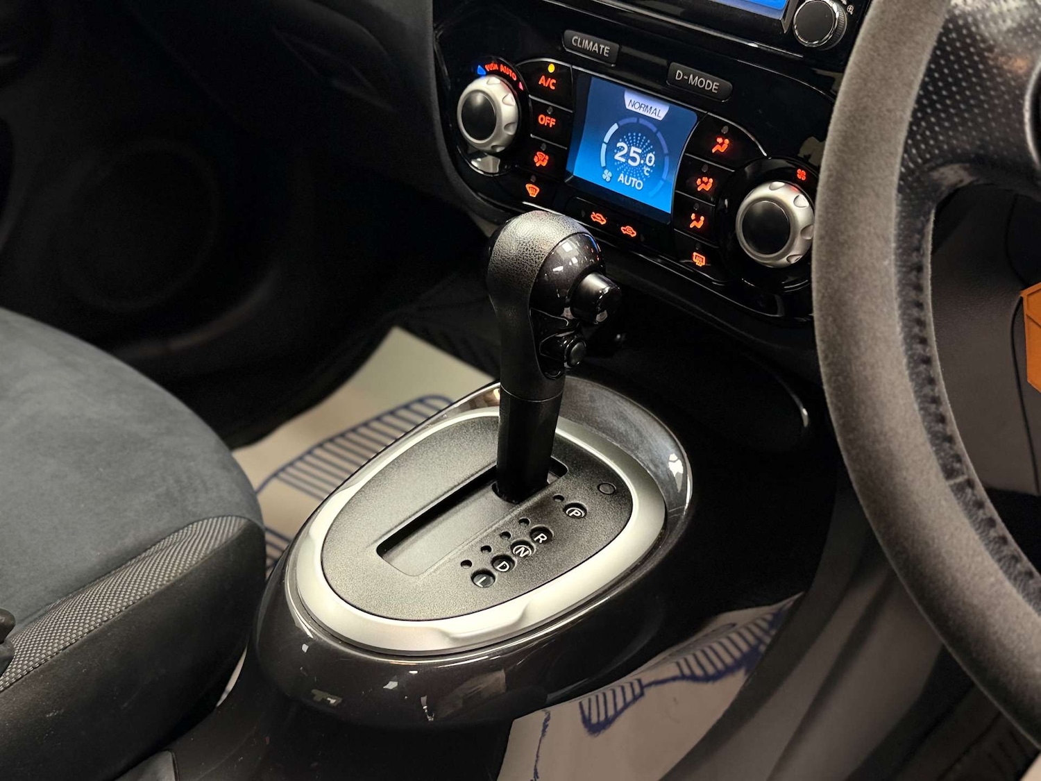 Used Nissan Juke 2015 for sale - 76505129: Photo 9